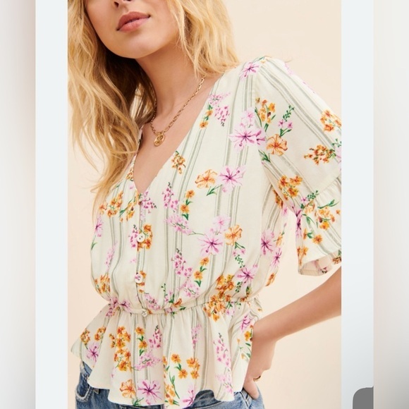 Lost + Wander Floral Bloom Baby Blouse- Size Medium - Picture 7 of 7
